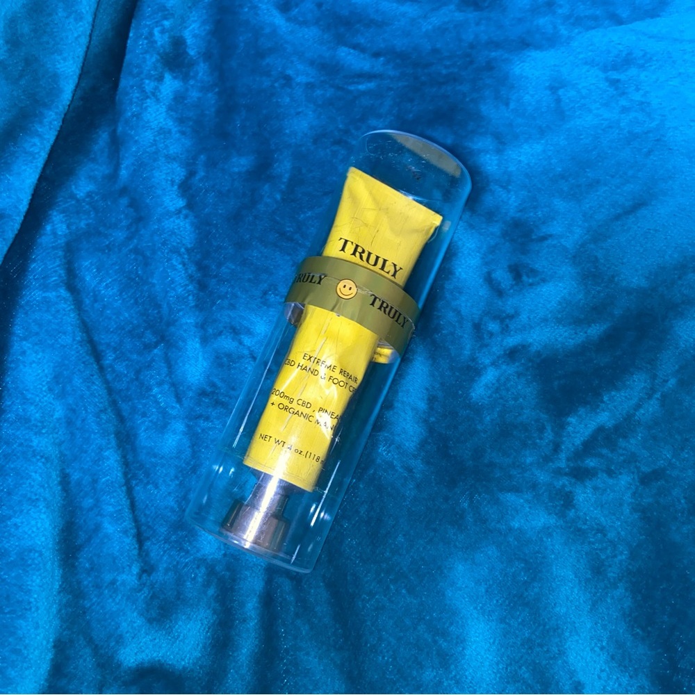 TRULY Pineapple Haze Extreme Repair Hand & Foot Cream